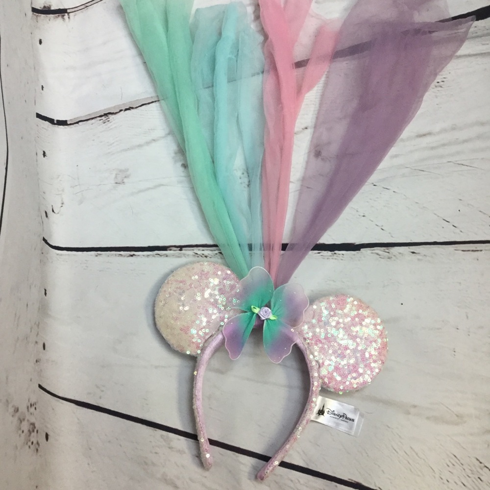 Minnie Mouse butterfly veil ears
